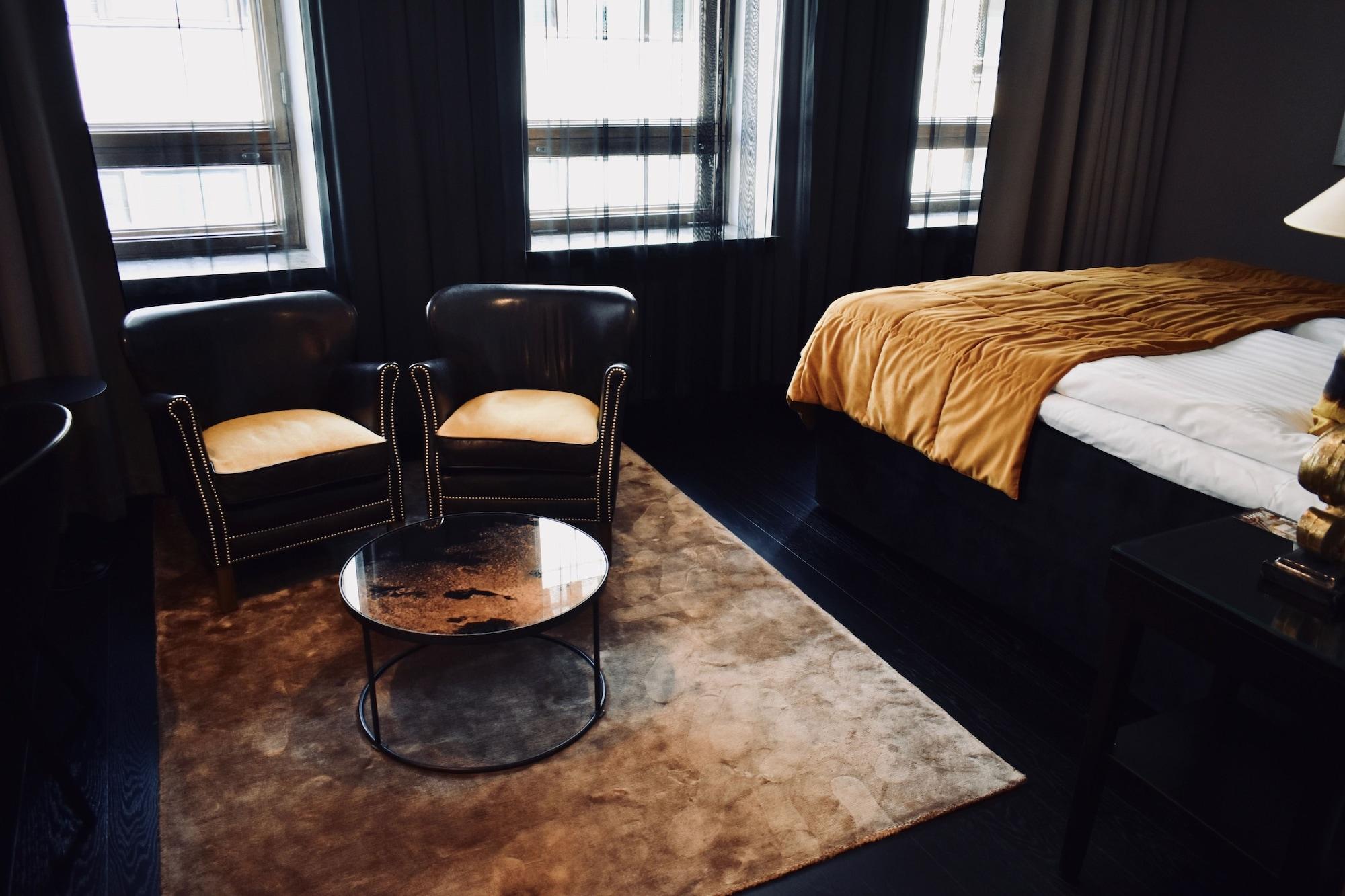 F6 Hotel 4*